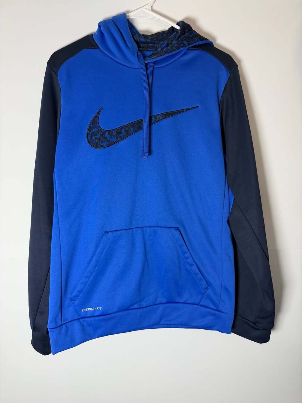 Nike Therma-Fit Hoodie Size S Blue Camo Swoosh Pullover Sweatshirt